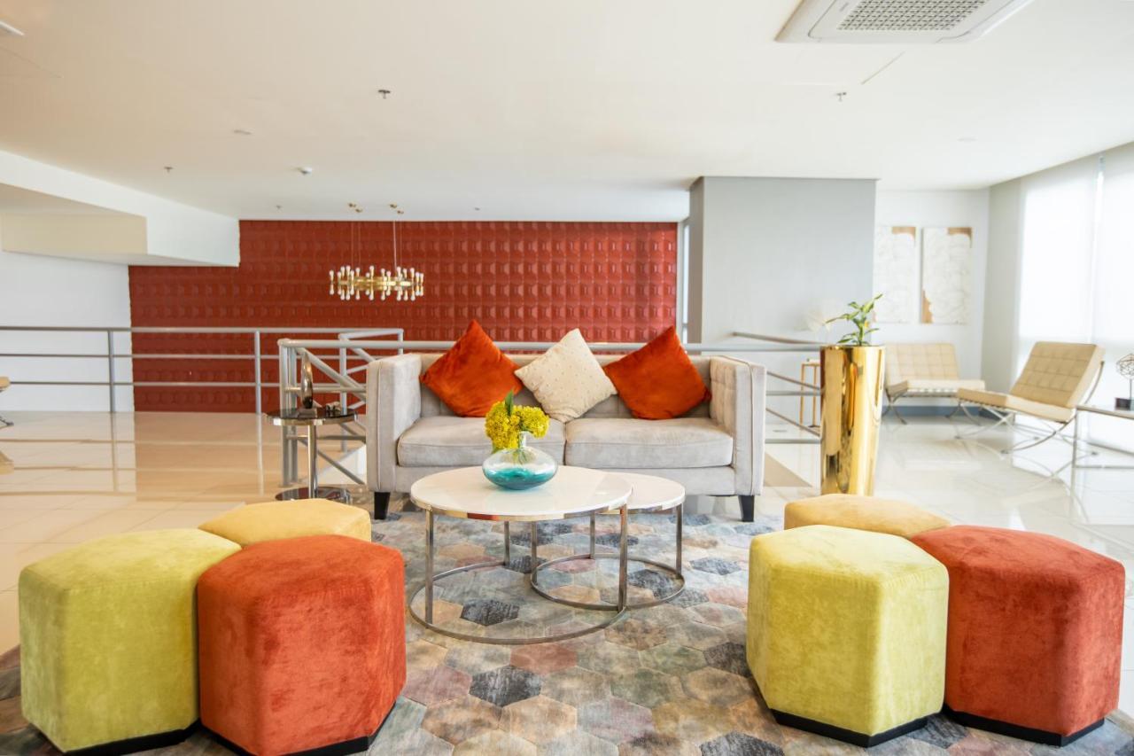 Modern 1Br In Uptown Bgc Aparthotel Taguig Eksteriør bilde